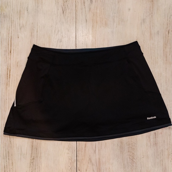 Reebok Charcoal Performance Skirt - Picture 1 of 4